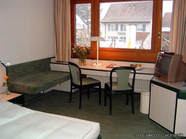 Mittenza Muttenz Habitación foto